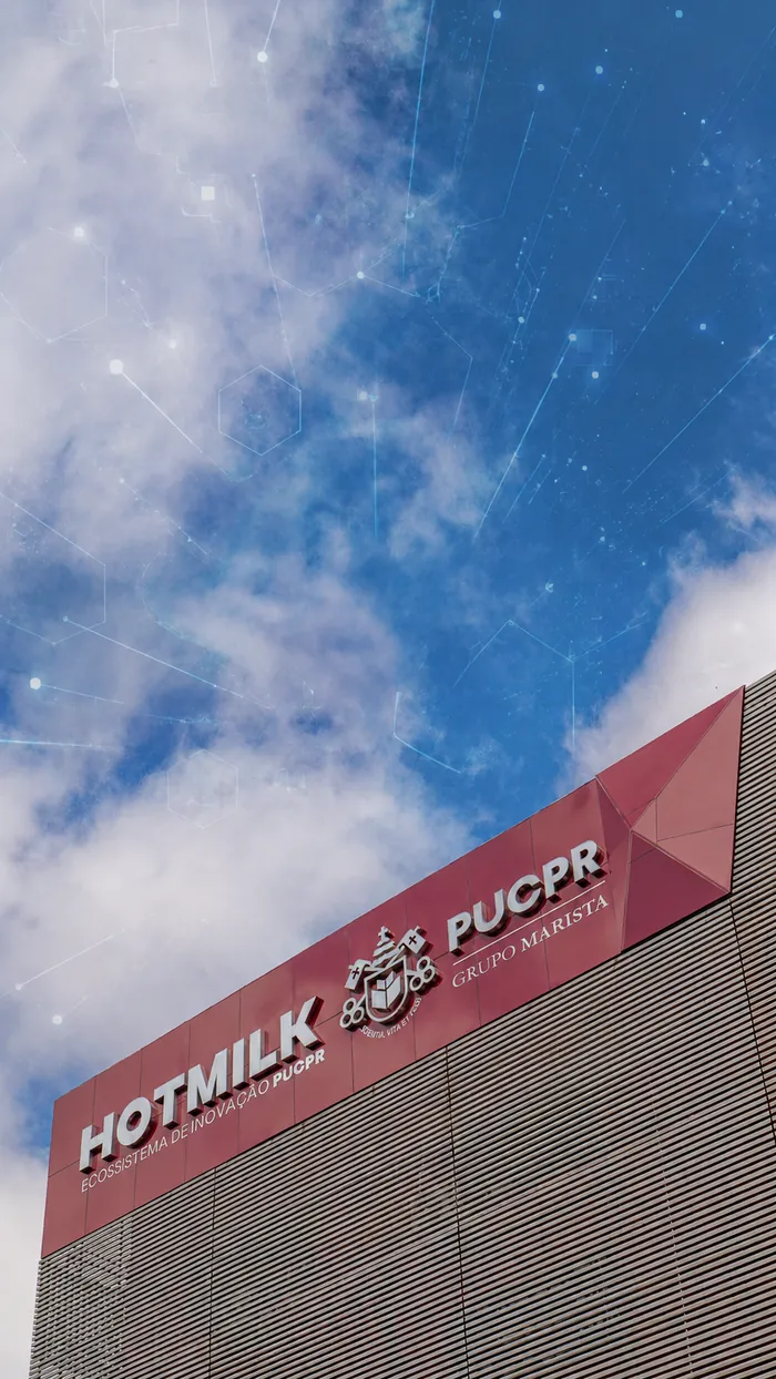 Fachada do prédio da HOTMILK PUCPR